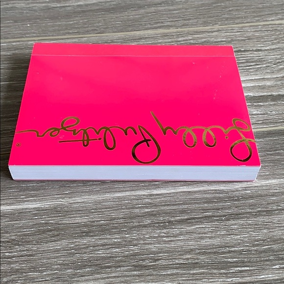 Lilly Pulitzer Notepad - Picture 9 of 10